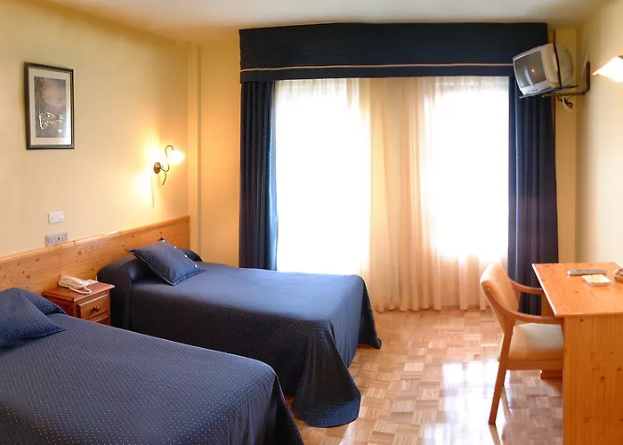 Hotell San Briz 2*