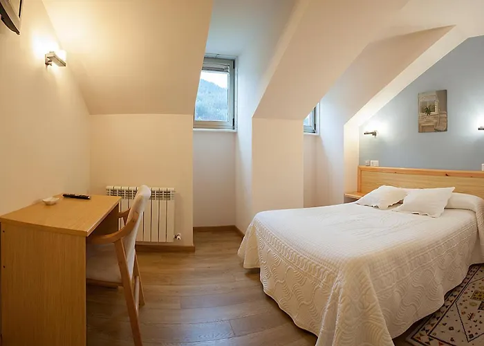 San Briz Hotel A Pontenova